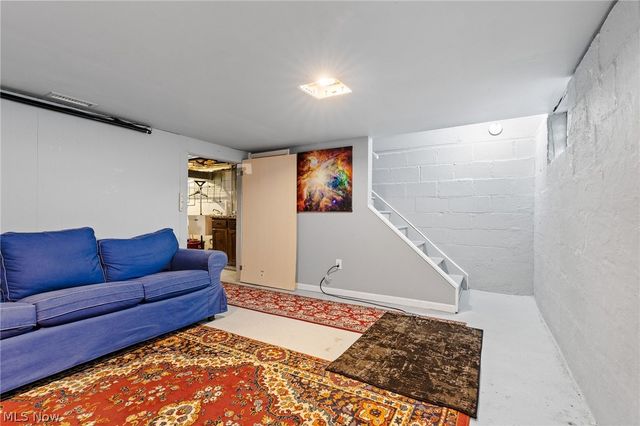 21941 Westwood Avenue, Fairview Park, OH 44126