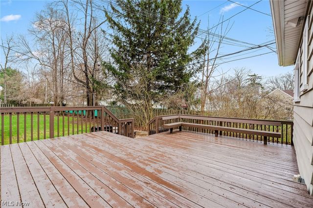 21941 Westwood Avenue, Fairview Park, OH 44126