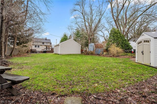 21941 Westwood Avenue, Fairview Park, OH 44126