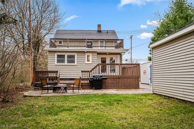 21941 Westwood Avenue, Fairview Park, OH 44126