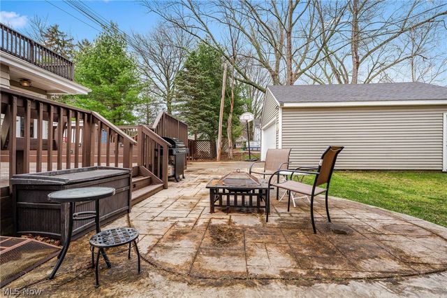 21941 Westwood Avenue, Fairview Park, OH 44126