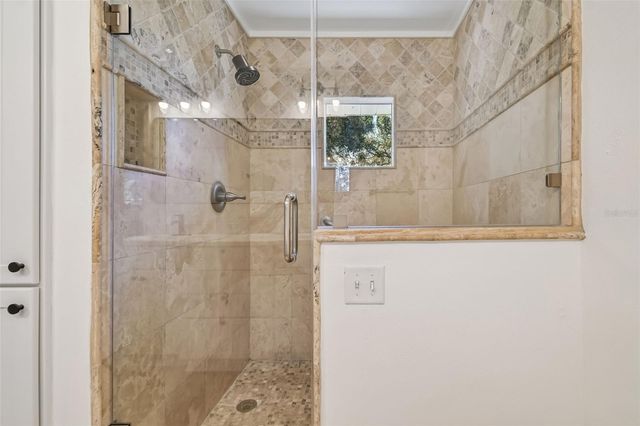 2816 FAIRWAY VIEW DRIVE, Valrico, FL 33596