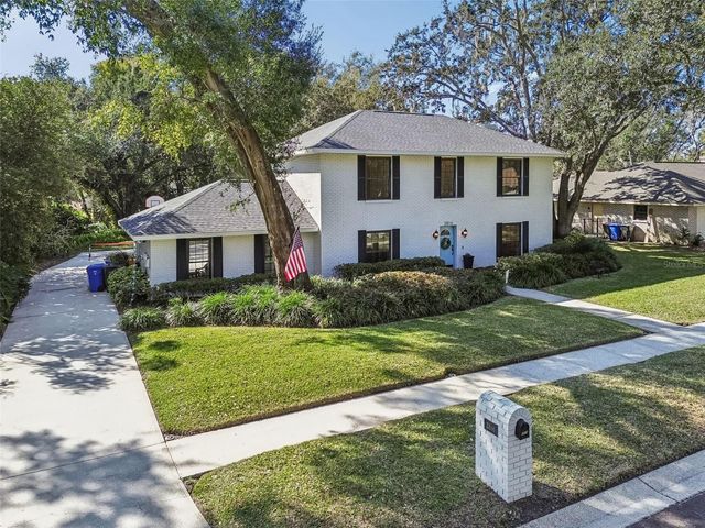 2816 FAIRWAY VIEW DRIVE, Valrico, FL 33596