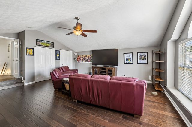 3205 Glentree Ct, Hermitage, TN 37076
