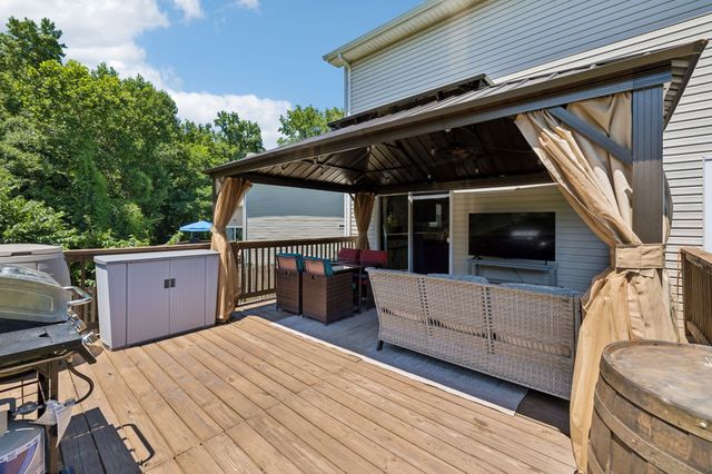 3205 Glentree Ct, Hermitage, TN 37076