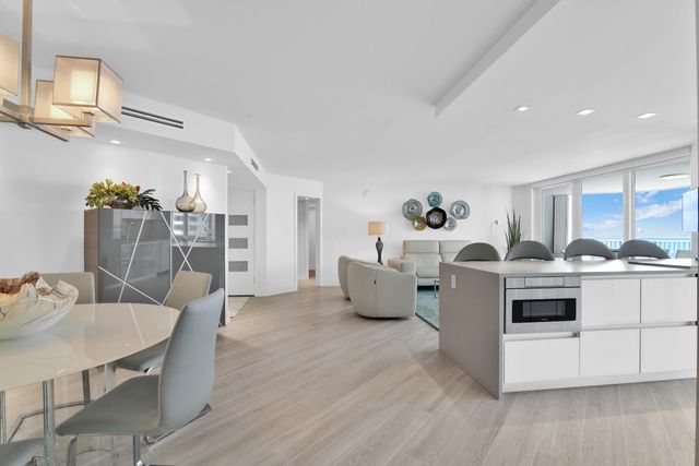 550 S Ocean Boulevard 1004, Boca Raton, FL 33432