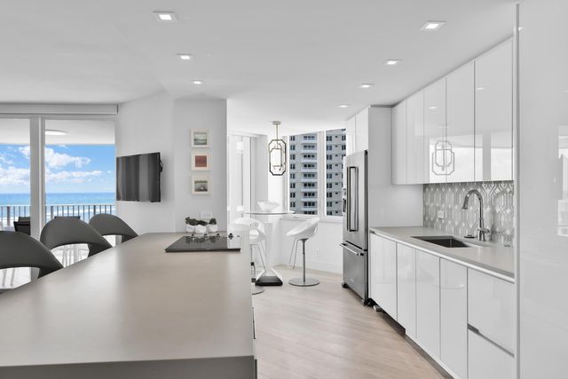 550 S Ocean Boulevard 1004, Boca Raton, FL 33432