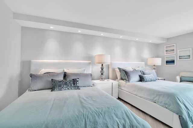 550 S Ocean Boulevard 1004, Boca Raton, FL 33432