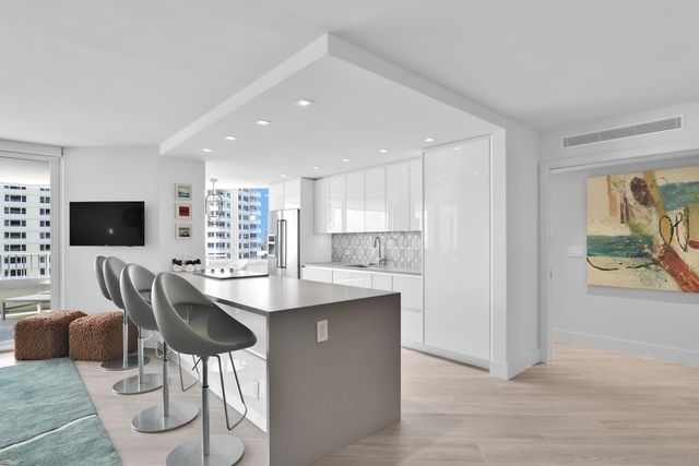 550 S Ocean Boulevard 1004, Boca Raton, FL 33432