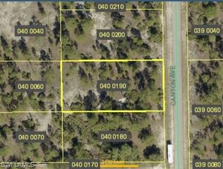 1113 Canton AVE, Lehigh Acres, FL 33972