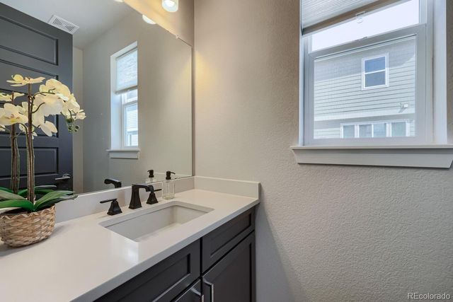 2571 Palau Way, Castle Rock, CO 80109