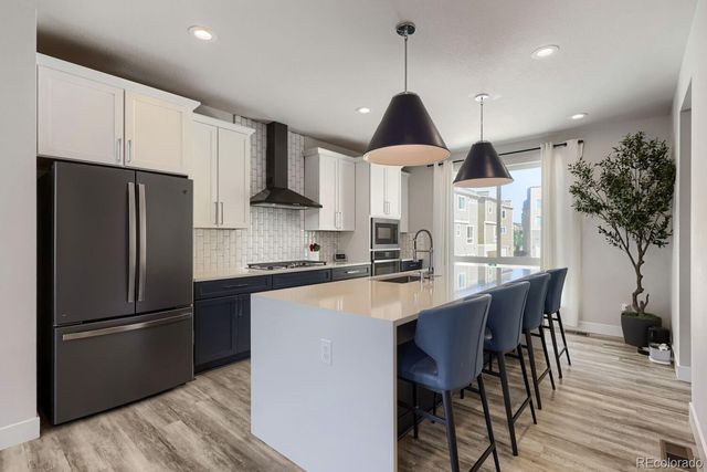 2571 Palau Way, Castle Rock, CO 80109
