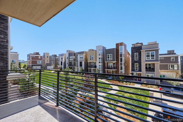 2571 Palau Way, Castle Rock, CO 80109