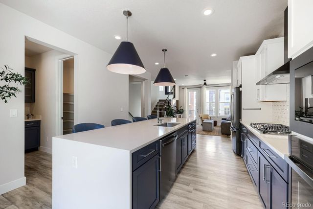 2571 Palau Way, Castle Rock, CO 80109