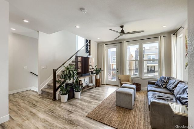 2571 Palau Way, Castle Rock, CO 80109