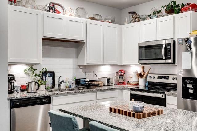 701 Dallas Dr, Columbia, TN 38401