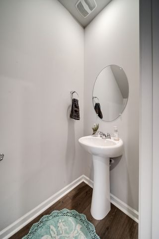 701 Dallas Dr, Columbia, TN 38401