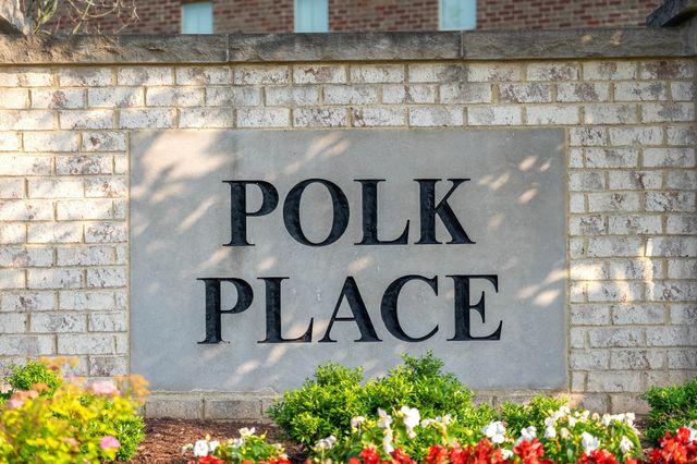 701 Dallas Dr, Columbia, TN 38401