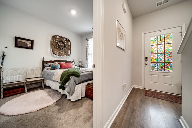 701 Dallas Dr, Columbia, TN 38401