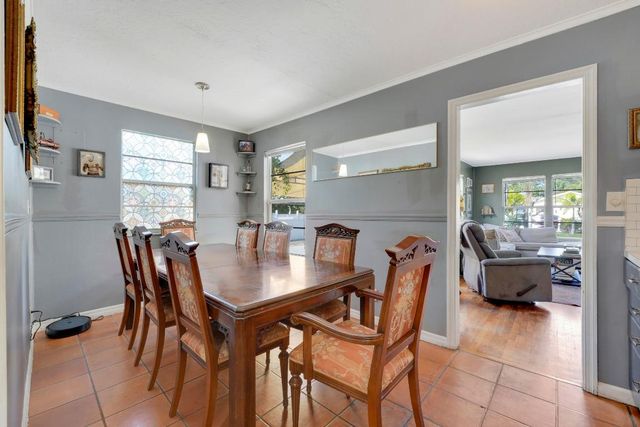 832 Lytle Street, West Palm Beach, FL 33405