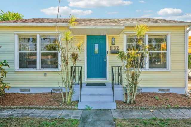 832 Lytle Street, West Palm Beach, FL 33405
