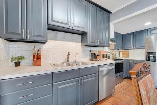 832 Lytle Street, West Palm Beach, FL 33405