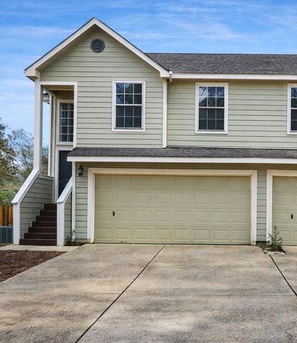 230 S Walden Elms Circle, The Woodlands, TX 77382