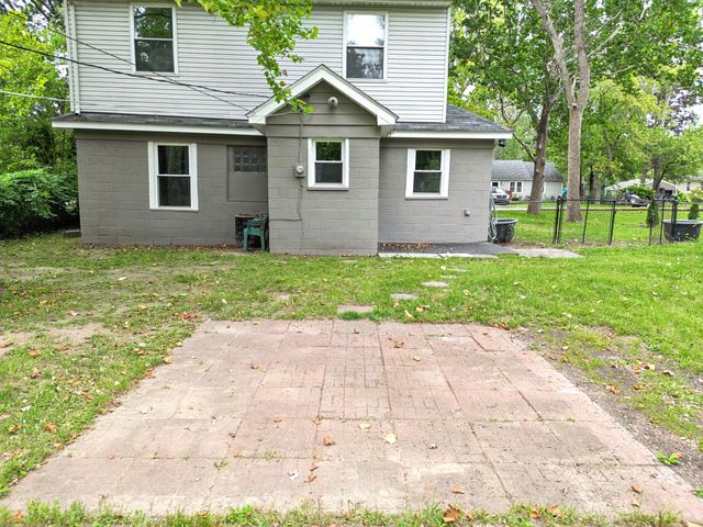 27547 Powers Street, Westland, MI 48186