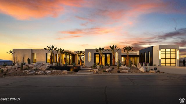 2031 E Pinnacle Drive, Other City - Utah, UT 84790