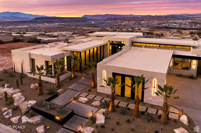 2031 E Pinnacle Drive, Other City - Utah, UT 84790