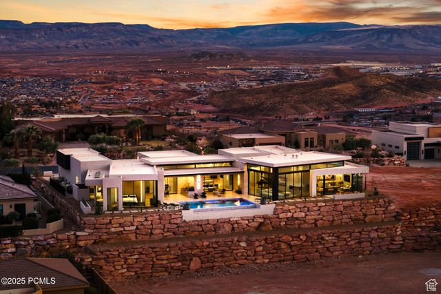 2031 E Pinnacle Drive, Other City - Utah, UT 84790