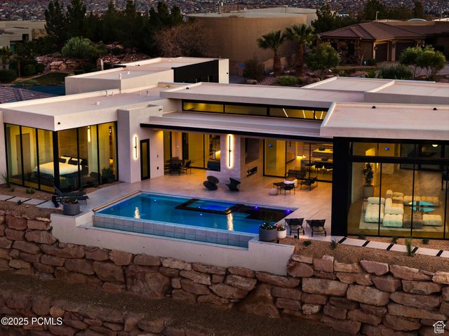 2031 E Pinnacle Drive, Other City - Utah, UT 84790