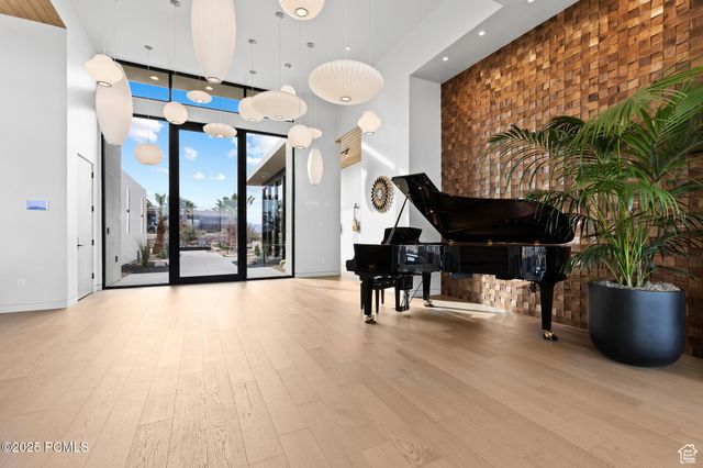 2031 E Pinnacle Drive, Other City - Utah, UT 84790