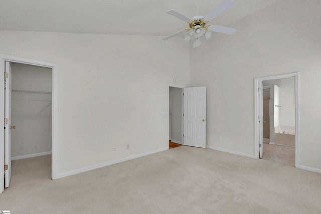 618 Fairview Lake Way, Simpsonville, SC 29680