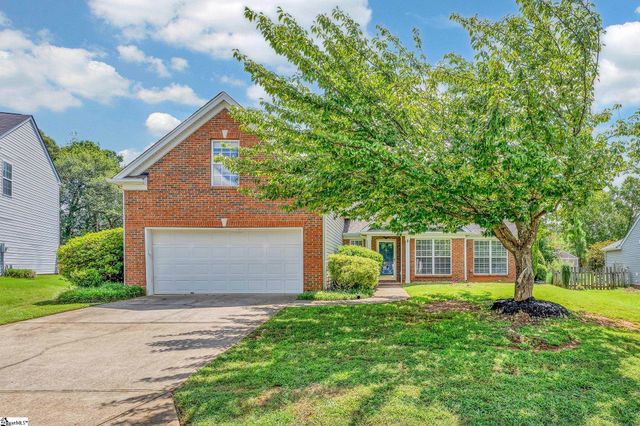 618 Fairview Lake Way, Simpsonville, SC 29680
