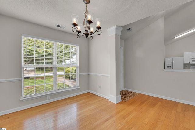 618 Fairview Lake Way, Simpsonville, SC 29680