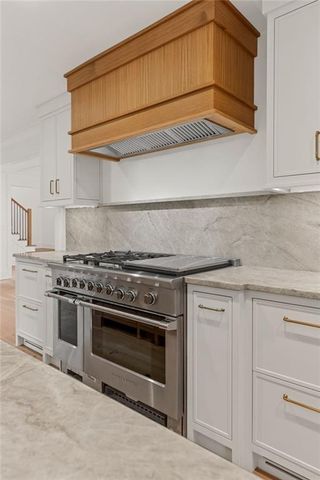 1125 Lake Charles Drive, Roswell, GA 30075
