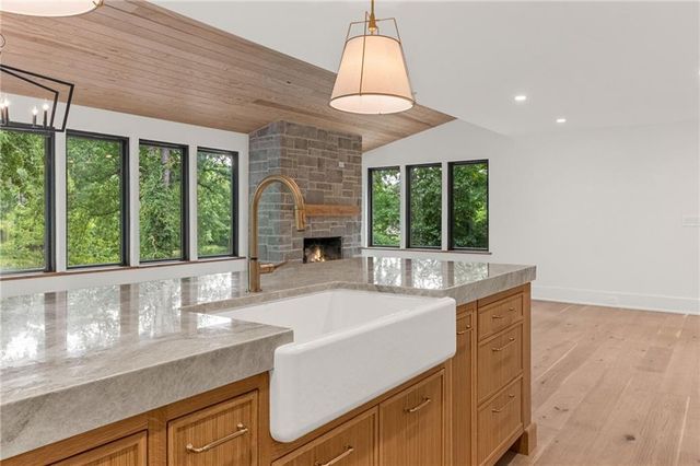 1125 Lake Charles Drive, Roswell, GA 30075