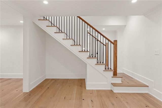 1125 Lake Charles Drive, Roswell, GA 30075