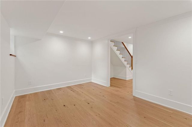 1125 Lake Charles Drive, Roswell, GA 30075