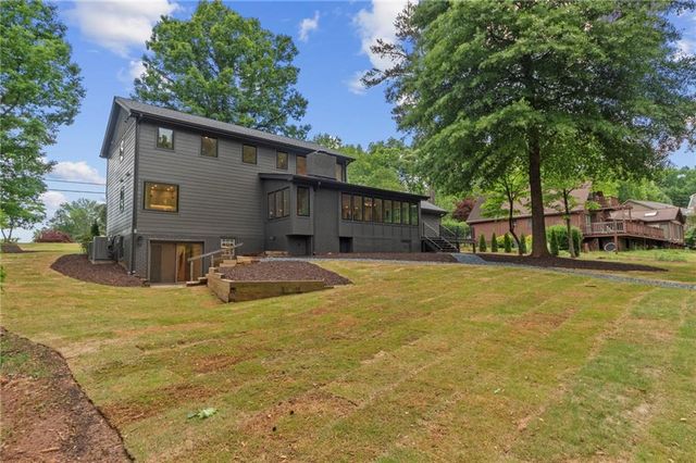 1125 Lake Charles Drive, Roswell, GA 30075