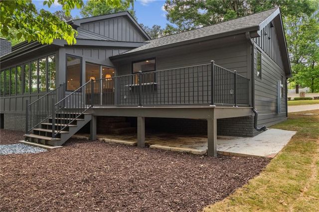 1125 Lake Charles Drive, Roswell, GA 30075