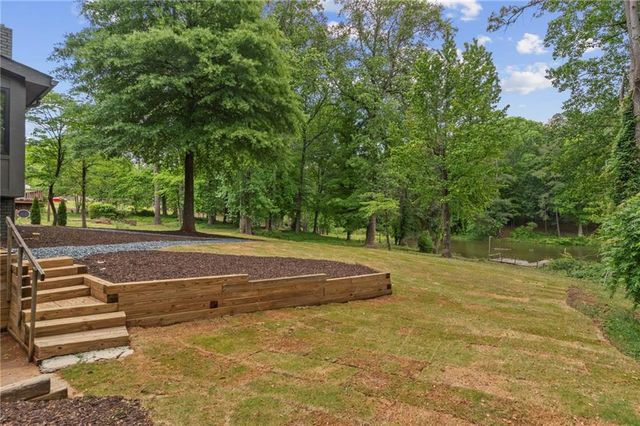 1125 Lake Charles Drive, Roswell, GA 30075