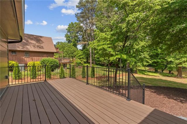 1125 Lake Charles Drive, Roswell, GA 30075