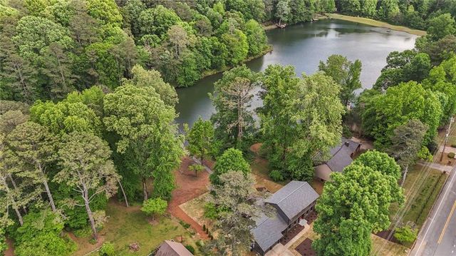 1125 Lake Charles Drive, Roswell, GA 30075