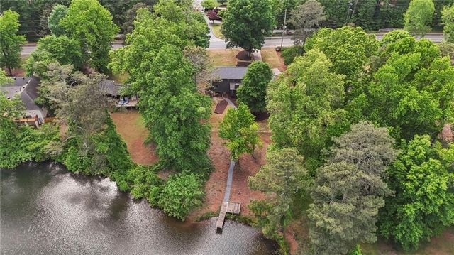 1125 Lake Charles Drive, Roswell, GA 30075