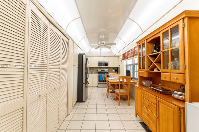 4221 W Palm Aire Drive 203, Pompano Beach, FL 33069