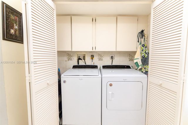 4221 W Palm Aire Drive 203, Pompano Beach, FL 33069