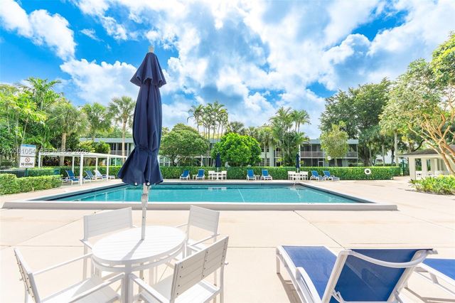 4221 W Palm Aire Drive 203, Pompano Beach, FL 33069