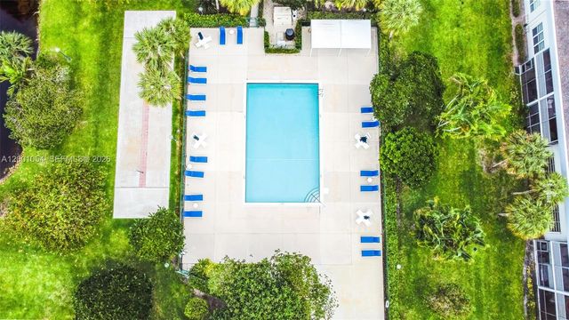 4221 W Palm Aire Drive 203, Pompano Beach, FL 33069